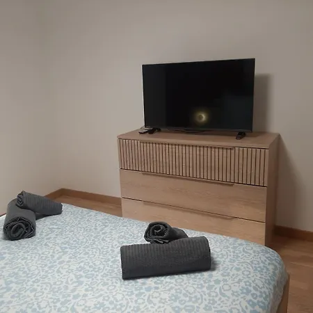 Patio Arena, 2 Etoiles, Terrasse, Parking, Wifi, Entree Et Sortie Autonomes, Local Velos * Bajonna