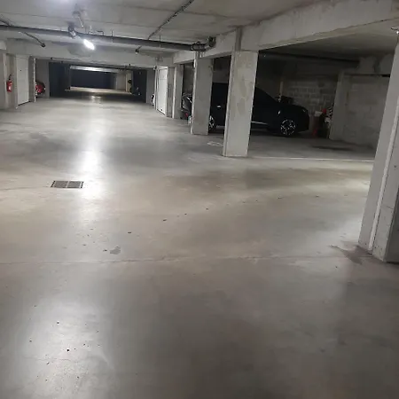 Apartament Patio Arena, 2 Etoiles, Terrasse, Parking, Wifi, Entree Et Sortie Autonomes, Local Velos Bajonna