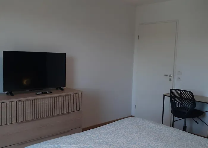 Patio Arena, 2 Etoiles, Terrasse, Parking, Wifi, Entree Et Sortie Autonomes, Local Velos Bayonne